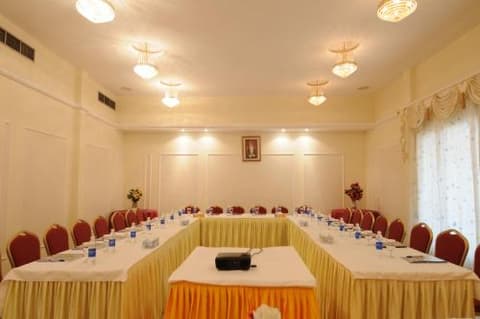 Falaj Daris Hotel, 