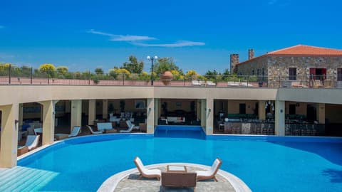 Varos Village Hotel, 