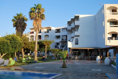 Ocean Heights View Hotel, 