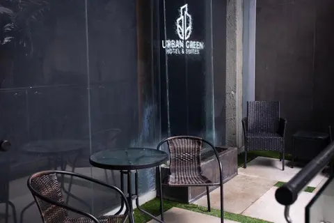 URBAN GREEN HOTEL & SUITES, 