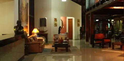 HAPPY HOTEL GIRASSOL, 