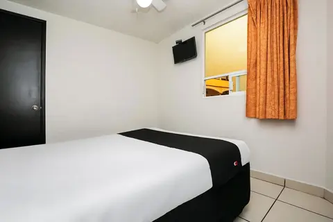 Capital O Hotel Victoria Morelia, 