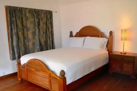 Calabash Bight Resort, 