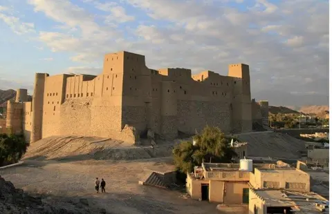 SuitesTour Oman Magnificent 6 night 3/4 star