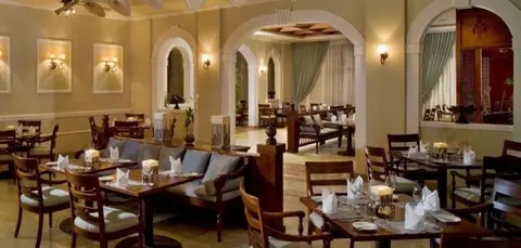 The Level at Meliá Caribe Beach Resort, RESTAURANT