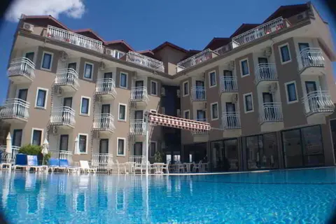 Remer, HOTEL