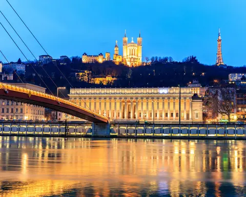 Croisière des santons : les traditions de Noël de la vallée du Rhône