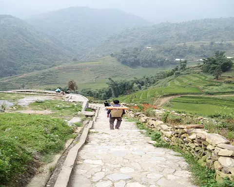 Around the Enchanting Scenery of Sapa