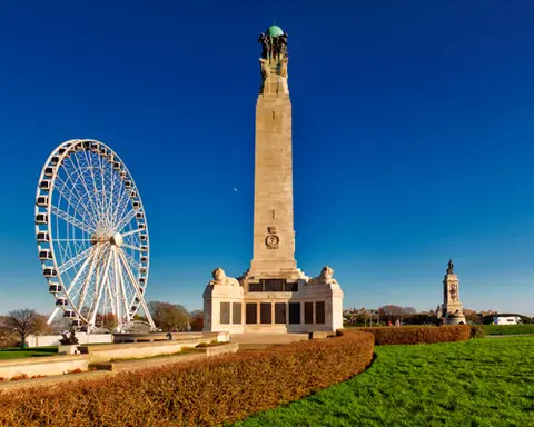 Évasion Anglaise – Charmes et Splendeurs du Royaume