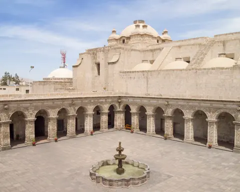 Arequipa y Sillar 03 Días / 2 Noches