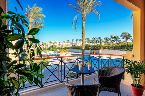Cleopatra Luxury Resort - GATTINONI, View from room