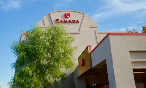 Ramada by Wyndham Austin South, Front of property