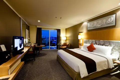Royal Princess Larn Luang, Room