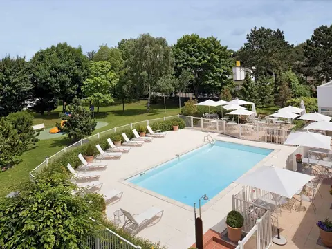 Hotel Novotel Amiens Pôle Jules Verne, Outdoor pool