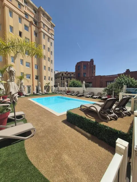 ibis Nice Centre Gare, Terrace/patio