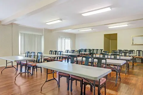 Travelodge by Wyndham Lynwood, Meeting facility