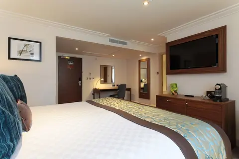 The Marble Arch Hotel, by Thistle, Room