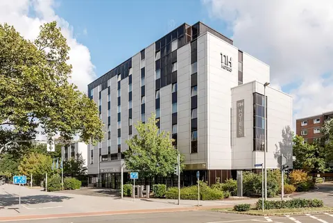 NH Oberhausen, Exterior