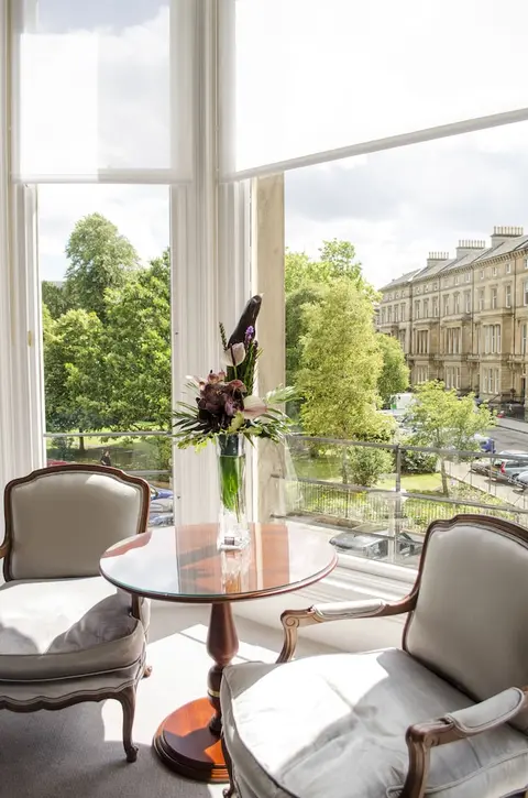 The Bonham Hotel, Room
