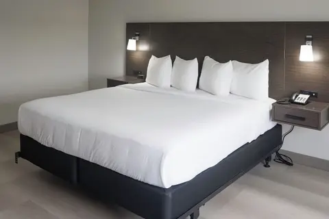 B&B Hotel Miami Airport, Room