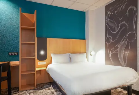 B&B HOTEL Marseille Centre Vieux Port, Room
