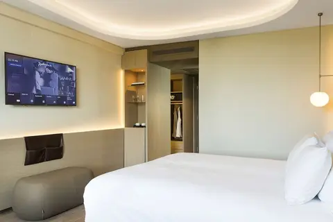 Radisson Blu Park Hotel, Athens, Room