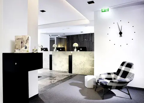 Das Innsbruck, Reception