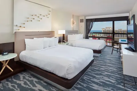 Waterstone Resort & Marina Boca Raton, Curio Collection by Hilton, Room