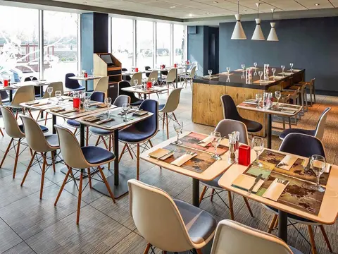 ibis London Heathrow Airport, Restaurant
