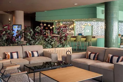 Hesperia Sant Just, Lobby