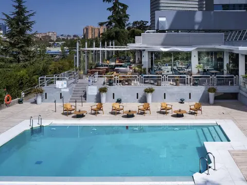 Novotel Madrid City Las Ventas, Pool