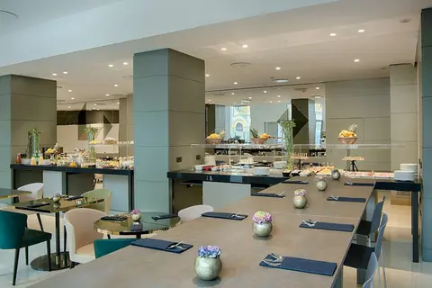 NH Collection Milano Porta Nuova, Breakfast area