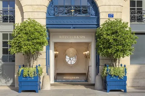 Ritz Paris, Interior entrance