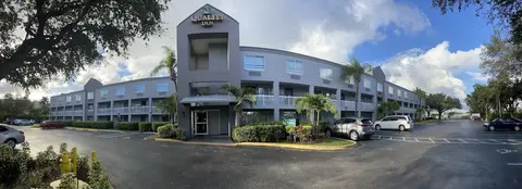 Quality Inn Miami Airport - Doral, Front of property