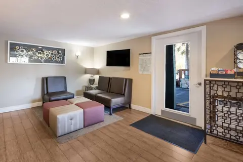 Best Western Weston Inn, Lobby