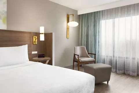 Wyndham Garden Totowa, Room