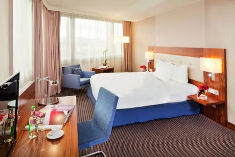 Mövenpick Hotel Geneva, Room