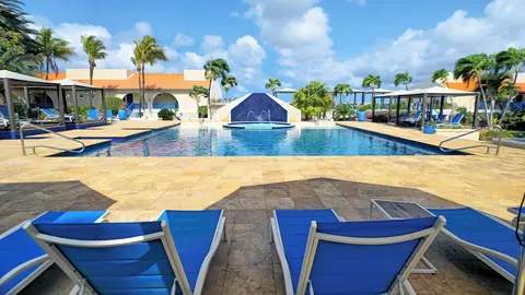 Divi Flamingo Beach Resort & Casino, Pool