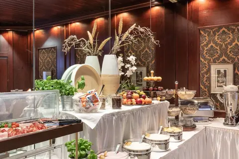 Hotel Continental Frankfurt, Breakfast buffet
