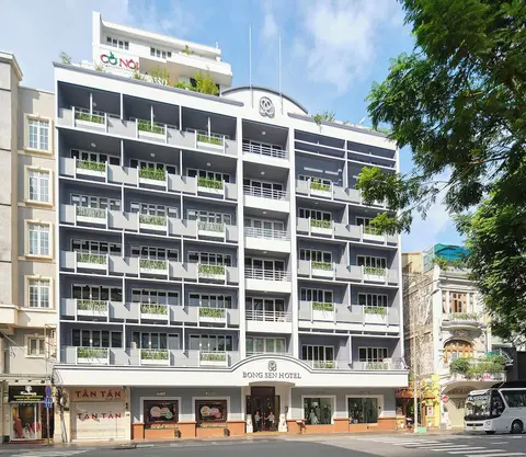 Bong Sen Sai Gon Hotel, Front of property