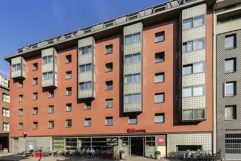 ibis Amsterdam Centre Stopera, Property entrance