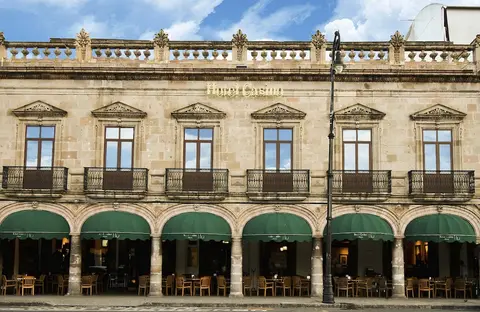 Hotel Casino Morelia, Front of property