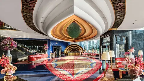 Jumeirah Burj Al Arab Dubai, Lobby