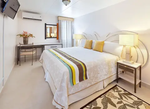 Blue Horizon Hotel, Room