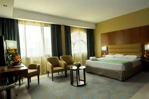 Howard Johnson by Wyndham Abu Dhabi, Room