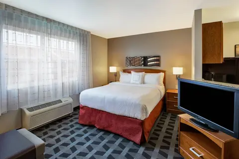TownePlace Suites by Marriott Detroit Dearborn, Room
