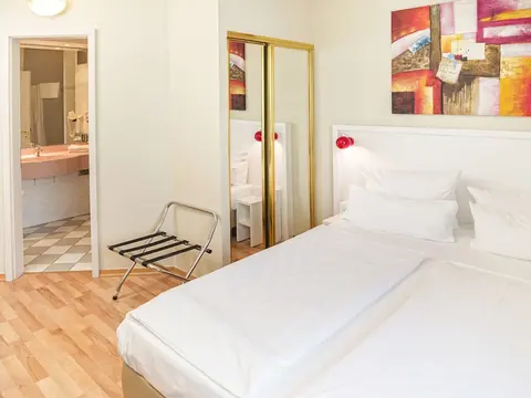 Hotel Am Schloss Koepenick Berlin by Golden Tulip, Room