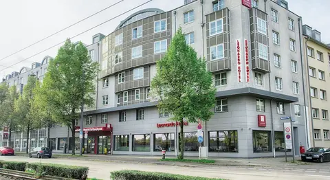 Leonardo Hotel Munich City Olympiapark, Exterior