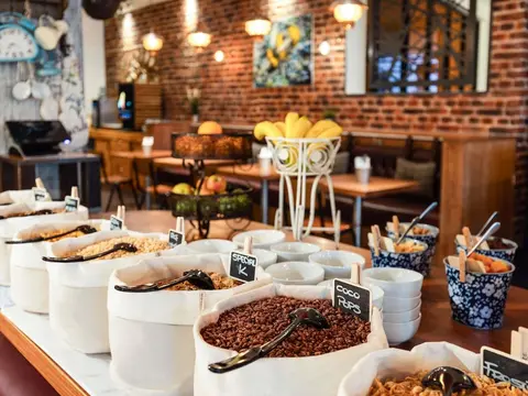 Novotel London Tower Bridge, Breakfast area