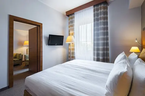 Grand Hotel International, Room